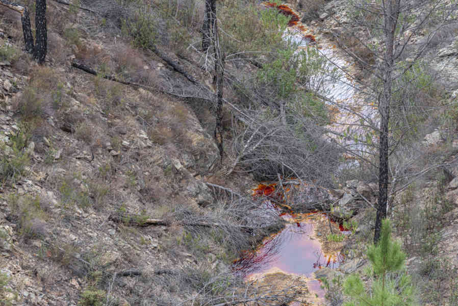 Huelva - Nerva 04 - nacimiento del Rio Tinto.jpg